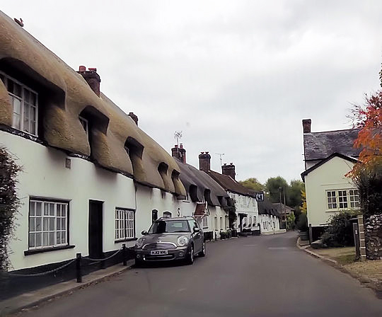 Thatched Cottages in Monxton High Street