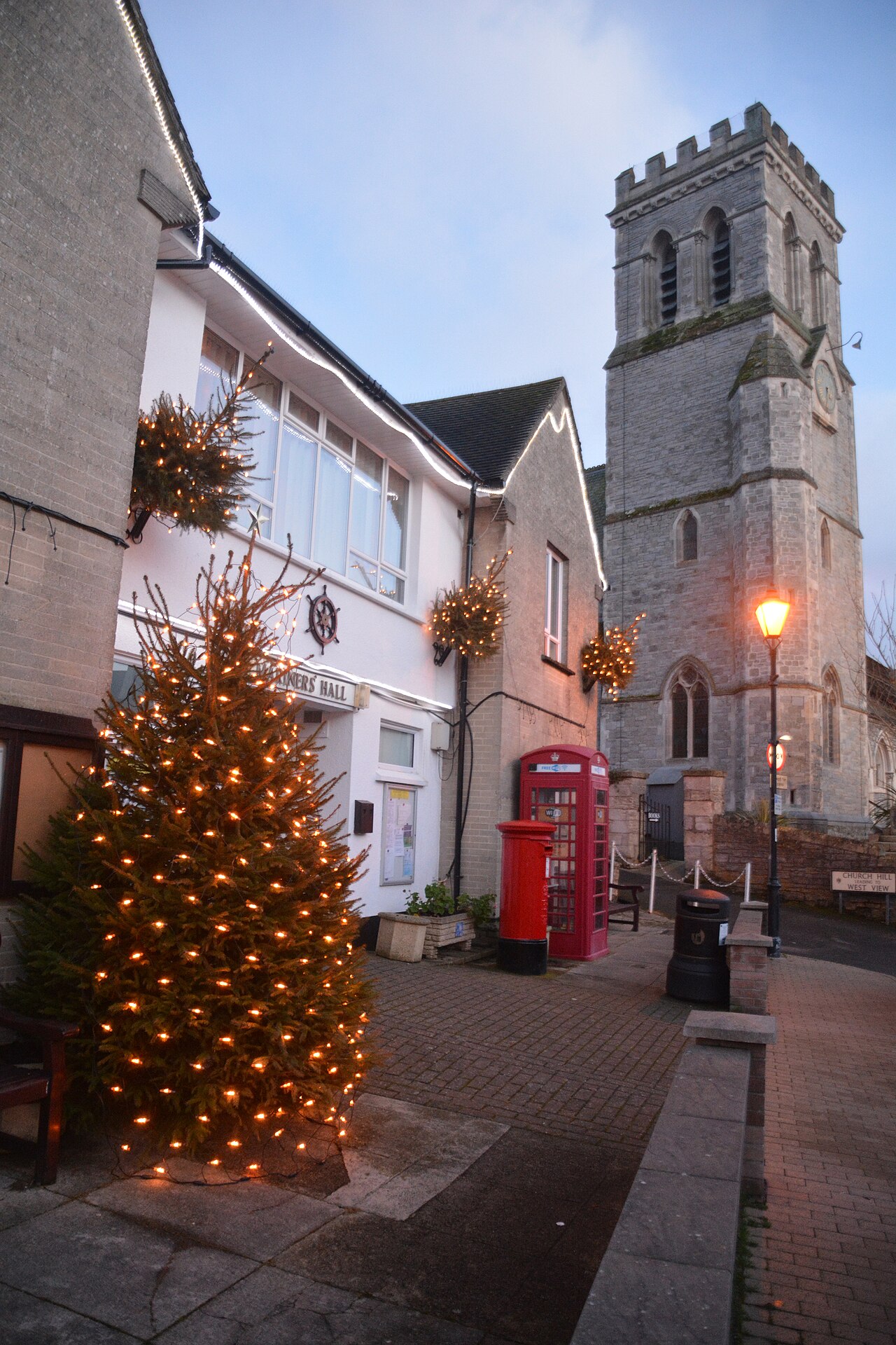 Beer , Mariner's Hall ^ St Michael's Church