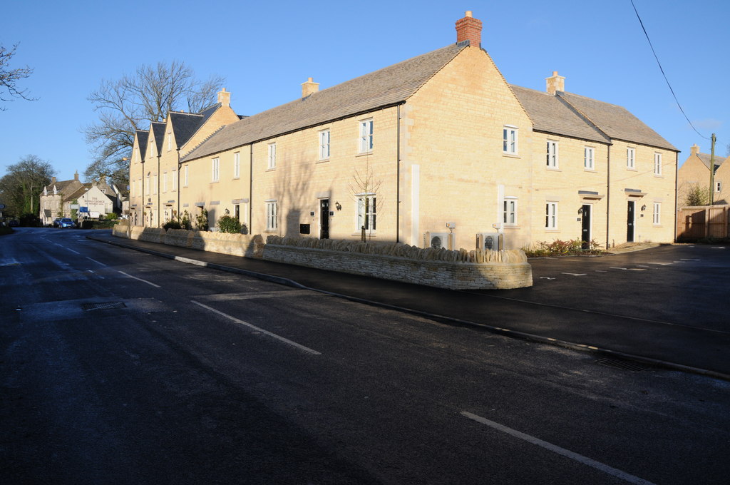 New houses in Birdlip