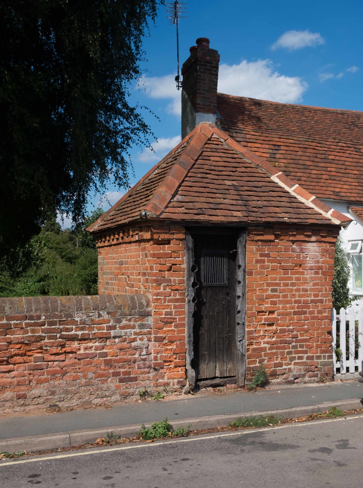 Village lock-up, Bradwell-on-Sea