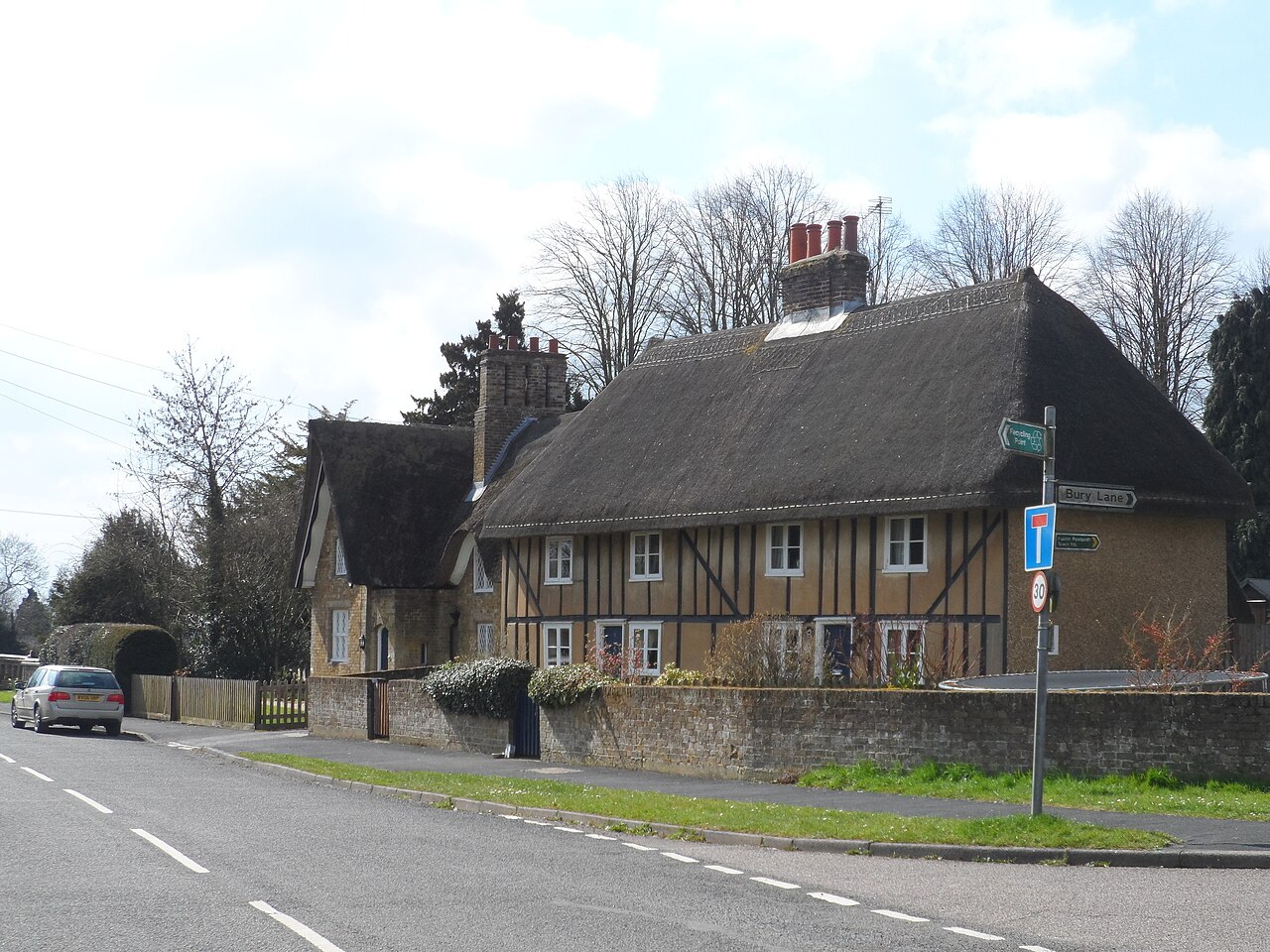 Late seventeenth century thatched houses, Bramfield