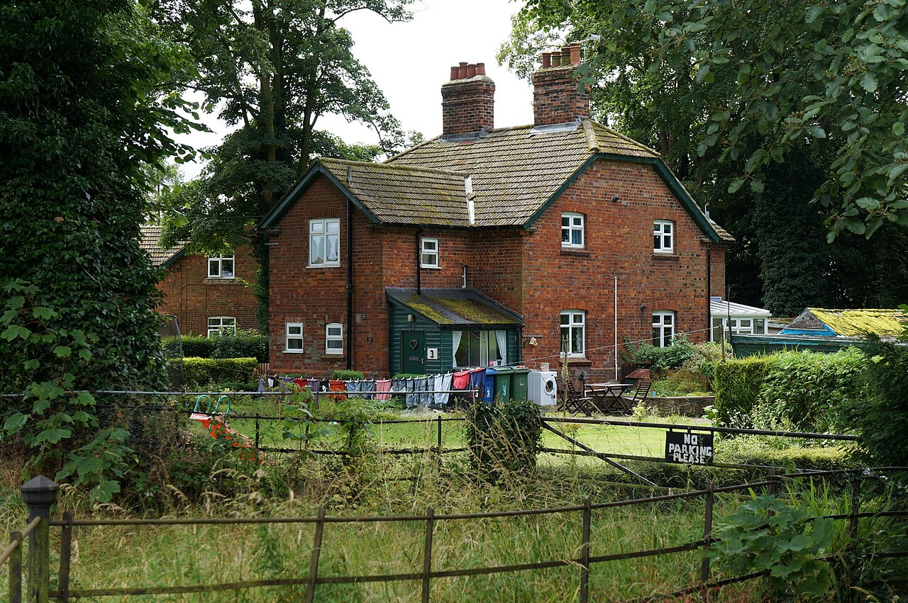 Houses on High Street, Scampton
