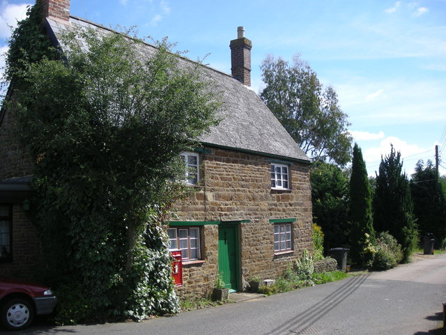 Charwelton Church Street