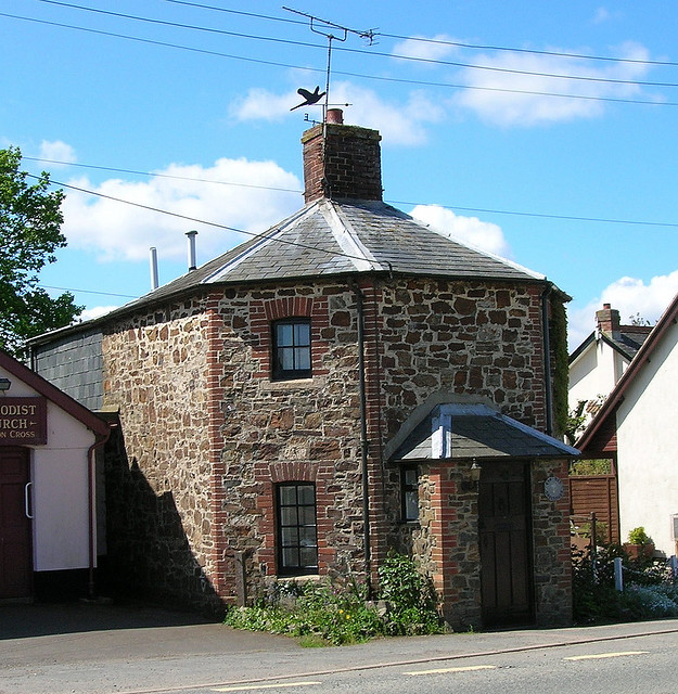 Old Toll House by Main Street, Cheriton Cross (geograph 6114442)