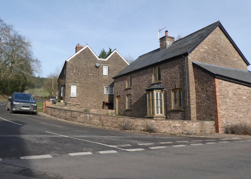Houses at Cross Ash