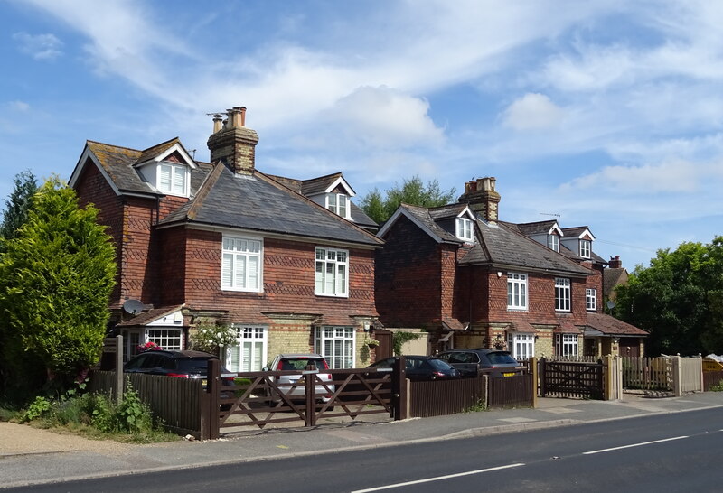 Houses on Wrotham Road, Meopham Green