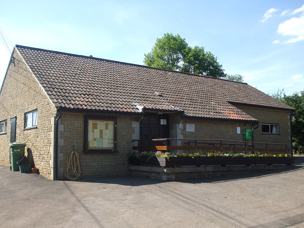 Dinder Village Hall