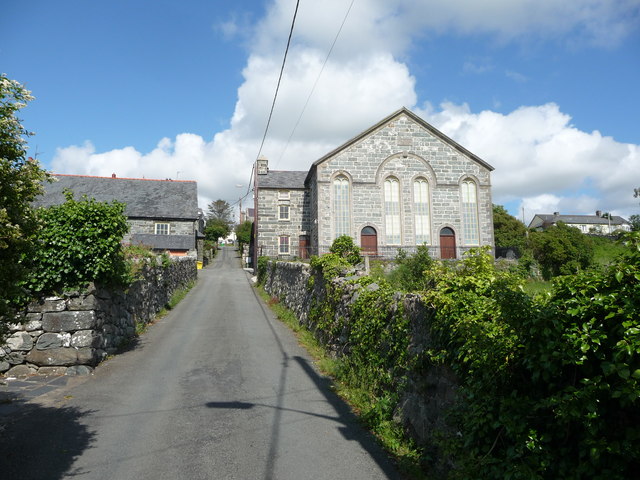 Large chapel building in Dyffryn Ardudwy