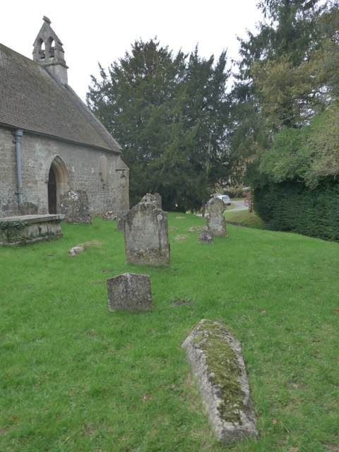 St Andrew, Etchilhampton, churchyard (8)