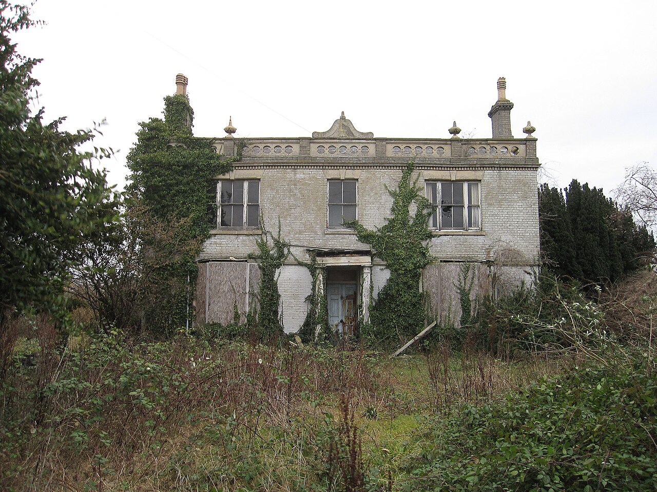 Abandoned house, Fenstanton