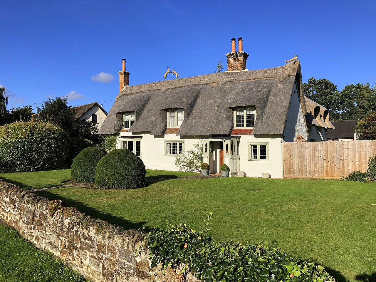 Thatched cottage in Ickwell Green
