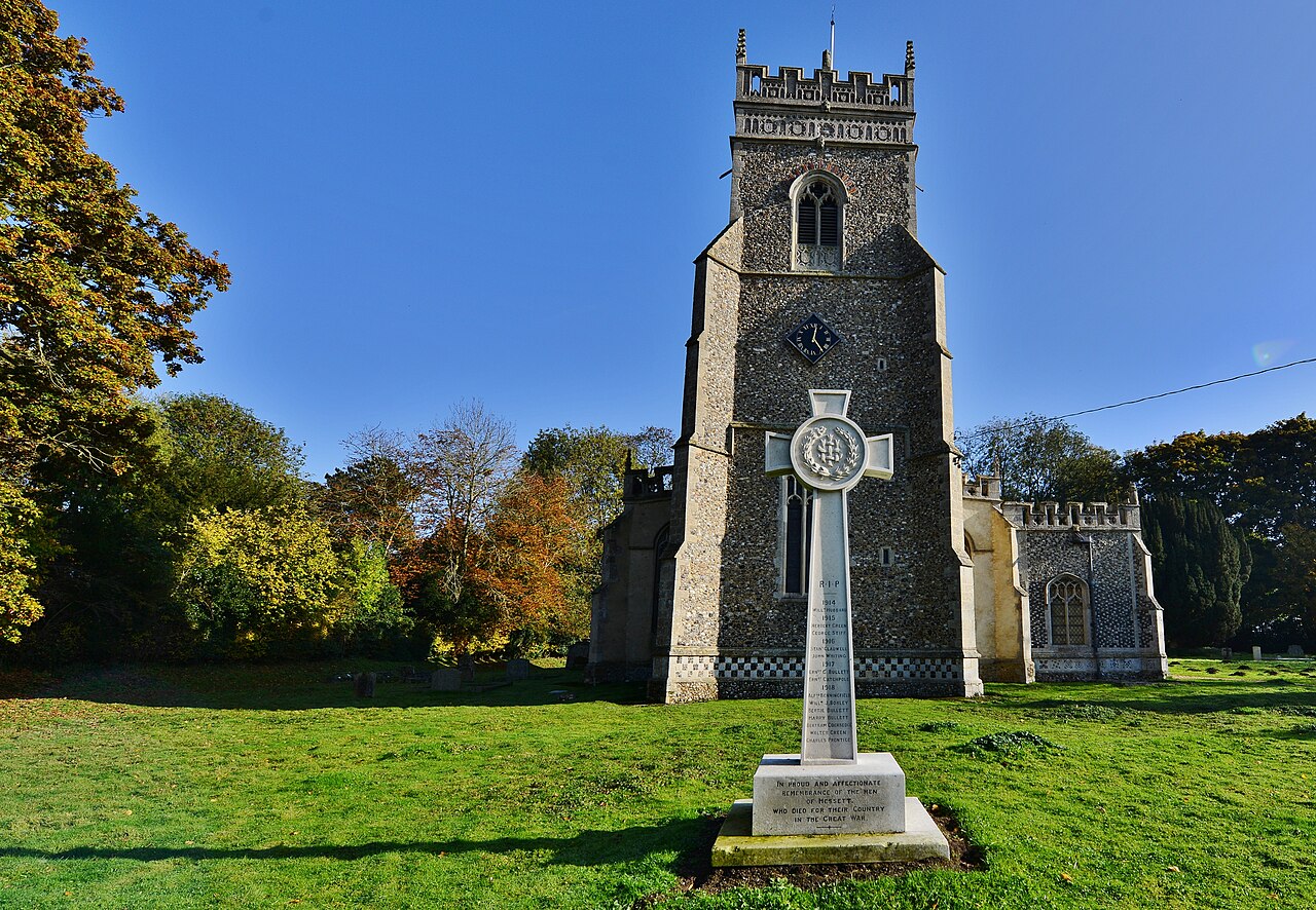 Hessett, St. Ethelbert's church, The war memorial in the churchyard