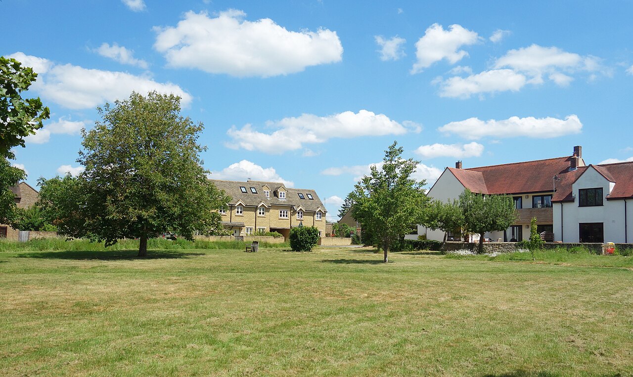 Village Green, Horton-cum-Studley