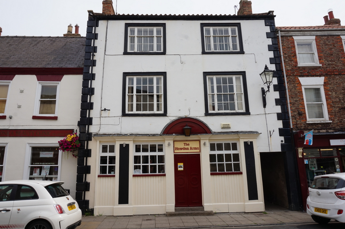 Howden Arms, Market Place, Howden