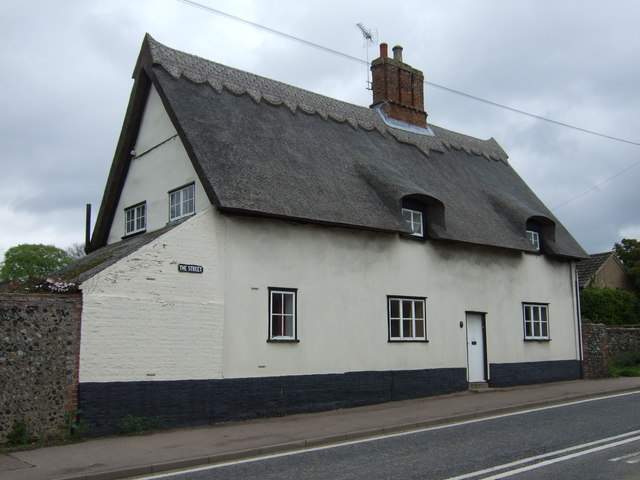 Thatched cottage, Icklingham