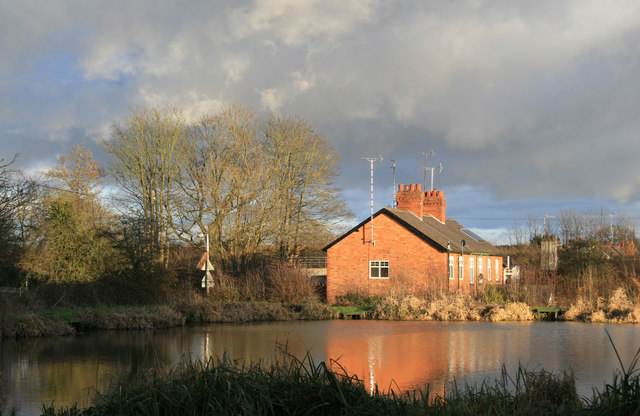 Min Y Don cottage, Lapworth