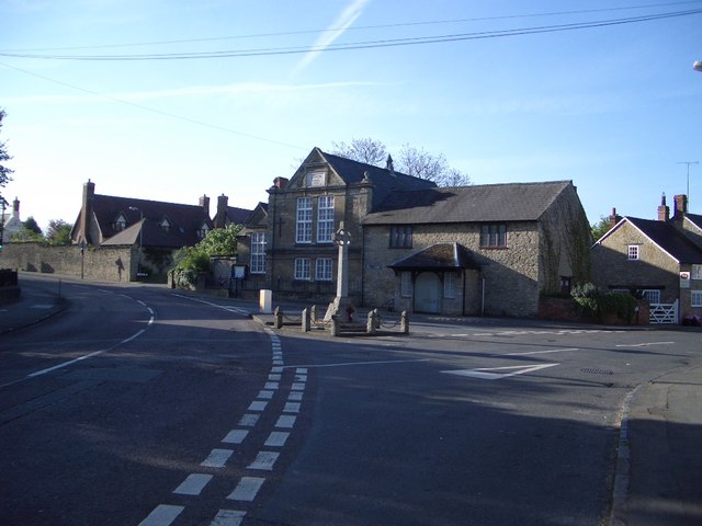 Lavendon Union Chapel and War Memorial