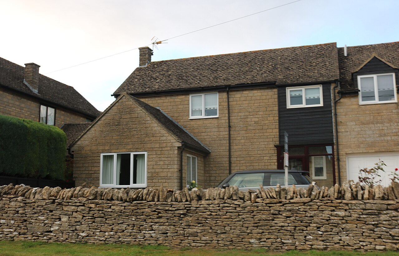 House on Lower End, Leafield