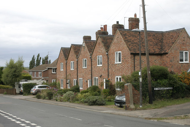 Cottages in Church Street, Lidlington