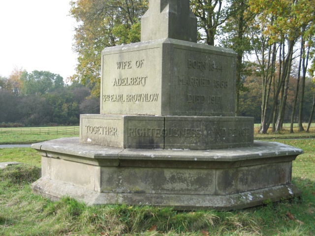 The Brownlow Memorial, Little Gaddesden