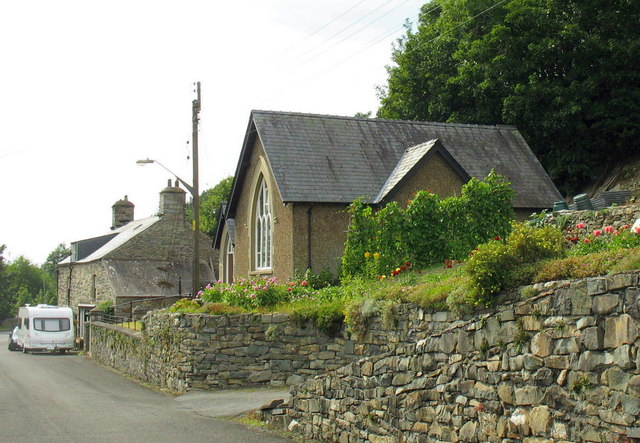 Capel Coffa yr Hybarch Cadwaladr Jones. The Venerable Cadwaladr Jones' Memorial Chapel
