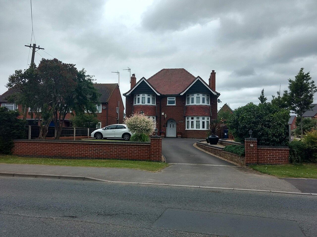 Whitchurch, Longford Lane, Gloucester