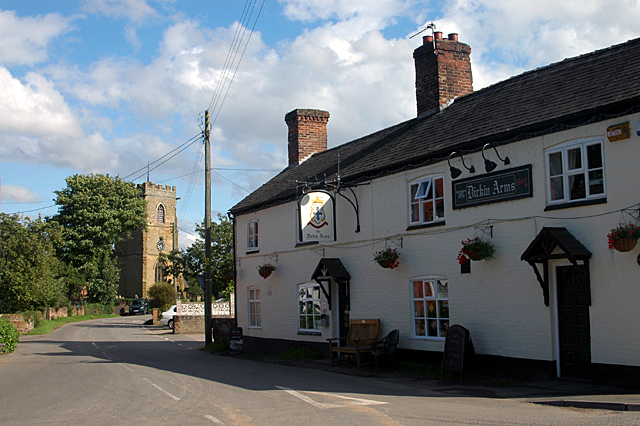Loppington pub and church