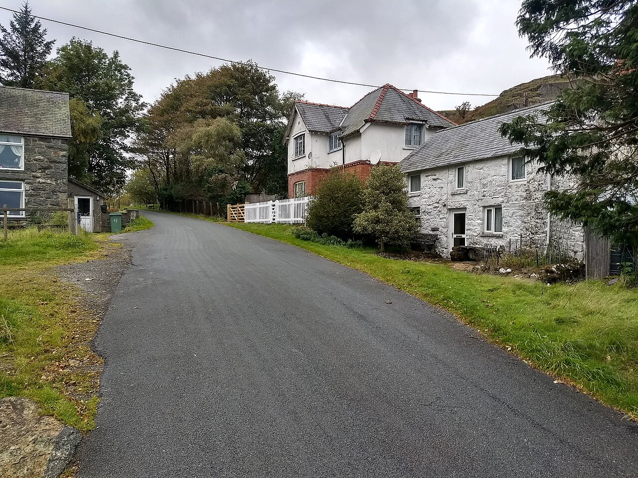 Houses at Pant-yr-Hedydd
