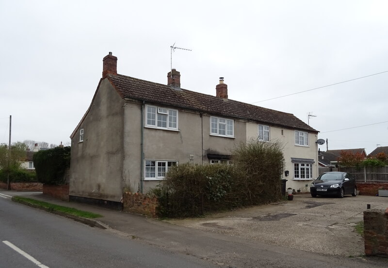 Cottages on Manor Street, Ruskington