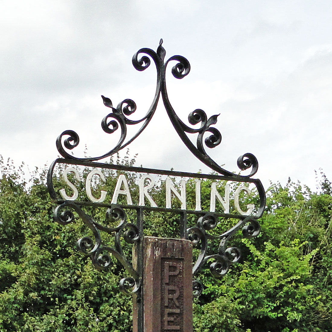 Scarning village sign